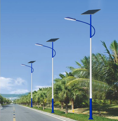 和布克赛尔太阳能路灯.jpg
