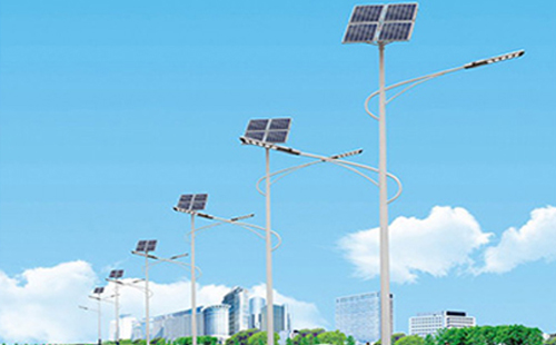 和布克赛尔北方冬季太阳能路灯的保养要点