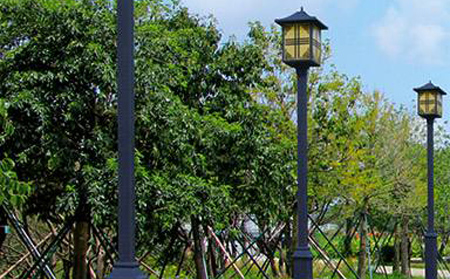 太阳能和布克赛尔庭院灯价格为何差三倍?关键看这几点 太阳能和布克赛尔庭院灯价格为何差三倍?关键看这几点